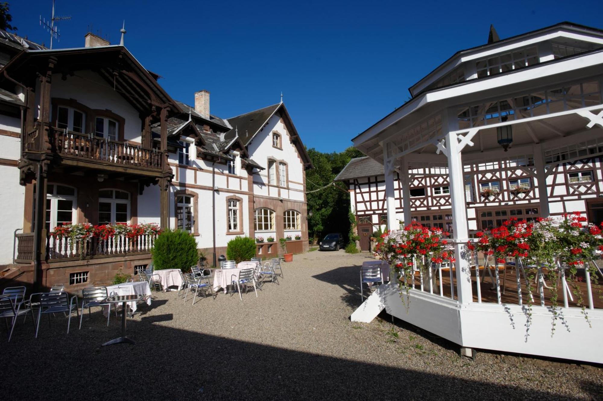 Chateau De Pourtales Strasbourg Exterior photo